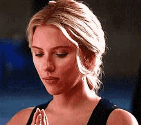 scarlett johansson gif|Below the cut is 299 gifs of actress Scarlett Johansson in her ...